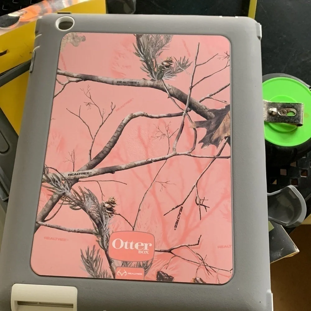 OTTER box defender realtree pink camo case for iPad 4th generation and new iPad